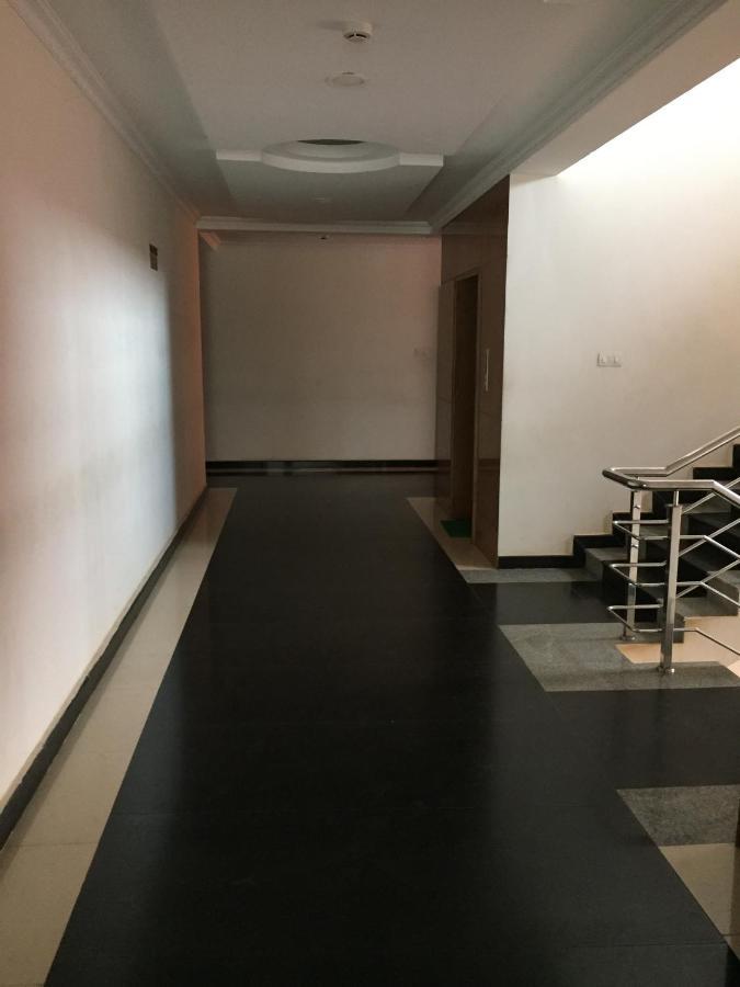 Hotel Green Park Suites Manipal Exterior foto