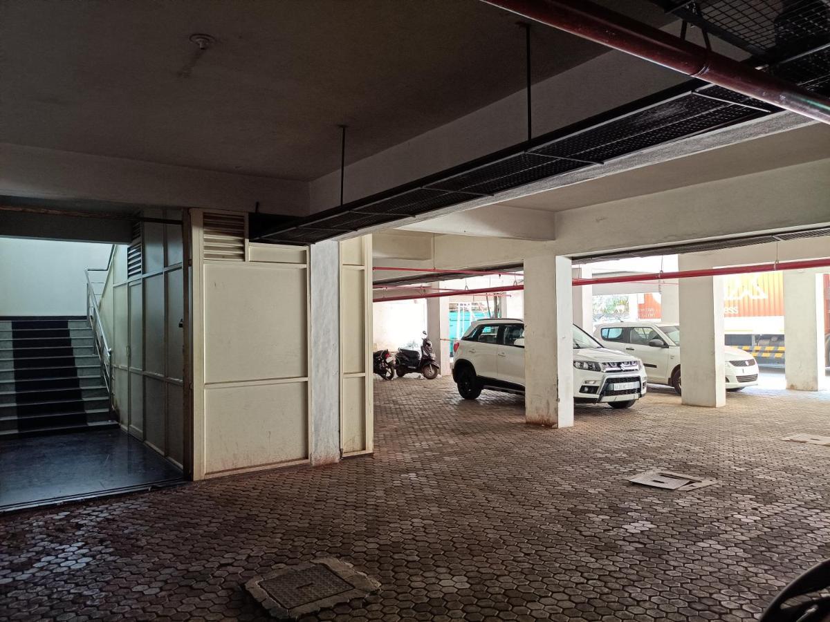 Hotel Green Park Suites Manipal Exterior foto